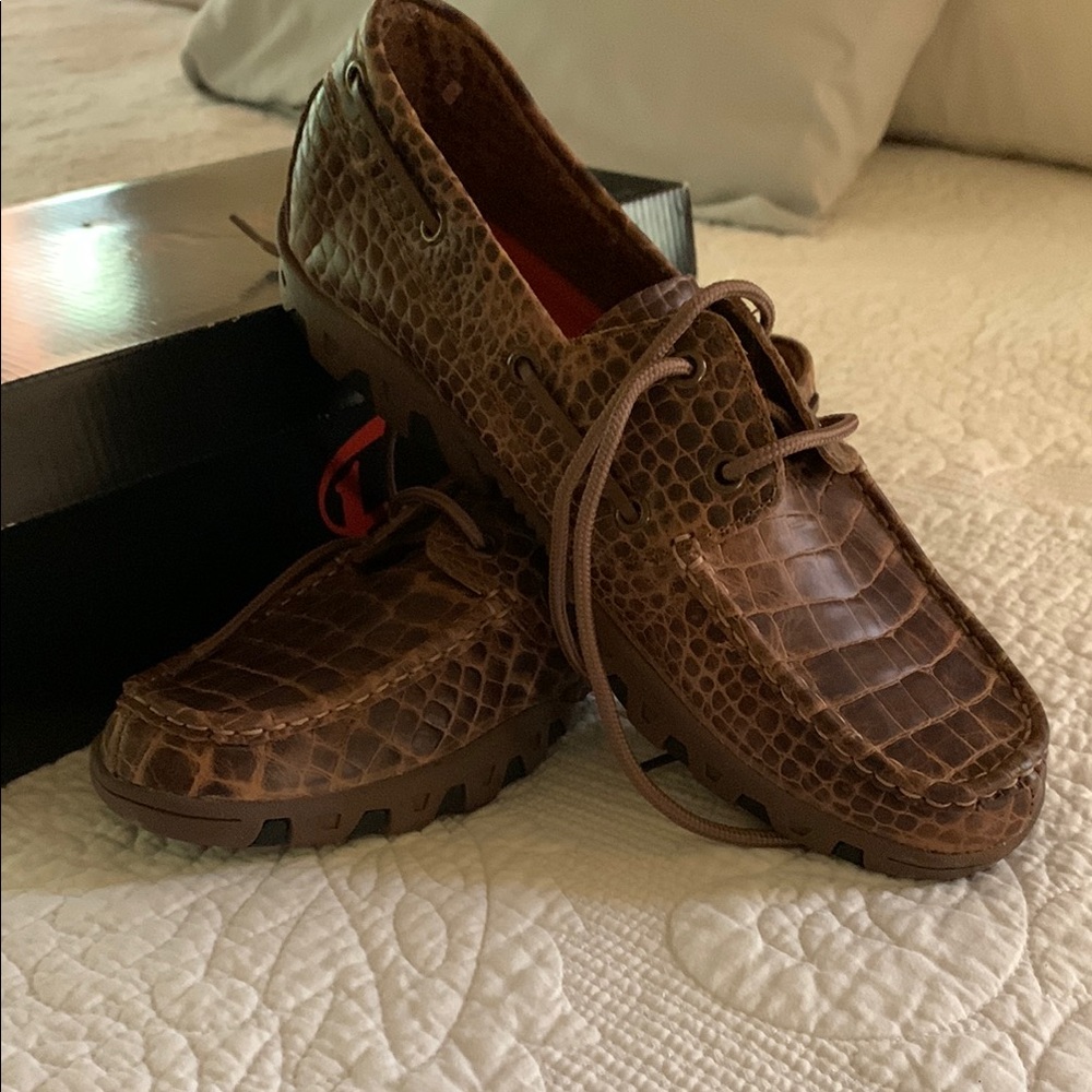Ferrini men’s alligator print boat shoe NEW 8D